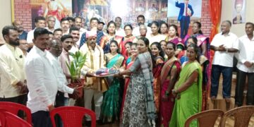 Bhaskarrao Pere Patil felicitated at Varaveli