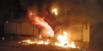 Fire at an electrical shop in Sringaratali