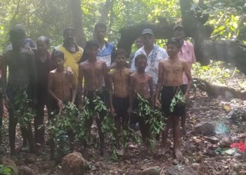 'Wagh Barashi' program at Tawasal Tambadwadi