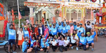 Spontaneous response to Ratnagiri Cyclist Club's rally