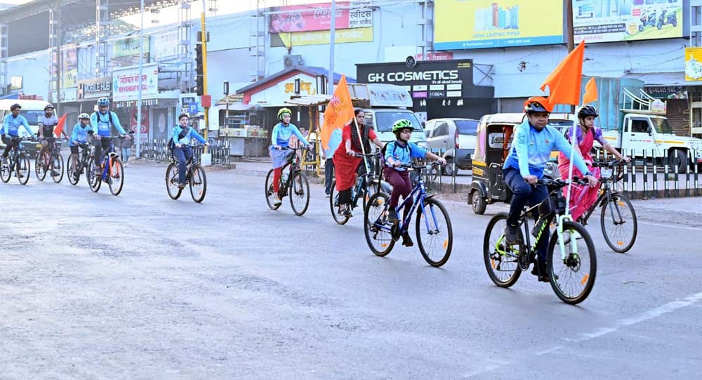 Spontaneous response to Ratnagiri Cyclist Club's rally