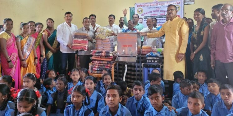 Alumni Help for Development of Kajurli School