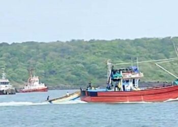 Perscene fishing banned in Ratnagiri district