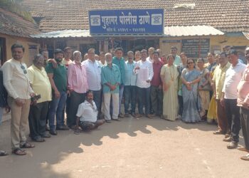 Statement by Shiv Sena Thackeray group to police station