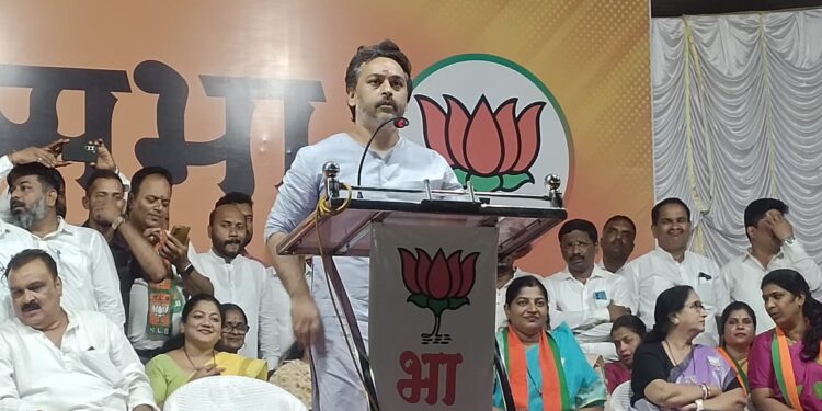 जाधवांनी मतदारसंघाचे नाव घालवले