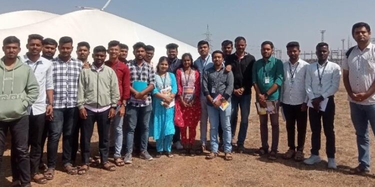 Visit to Suzlon Wind Power Plant