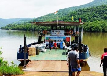 Vasai to Bhayandar Ferry Boat