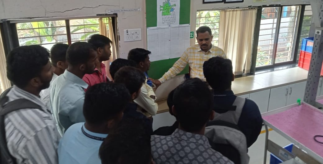 Visit to 'Ashida Electronics' Company