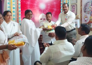 Shiva flag hoisting at Guhagar