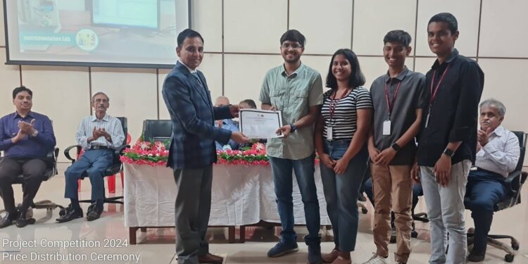 Project competition at Velneshwar