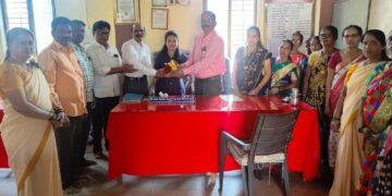 Sarpanch Puja Guruv of Khodde