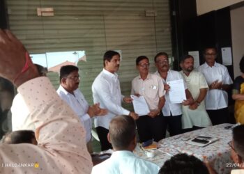 Khare n Bhatkar District Vice President of BJP