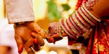 bride-groom indicator gathering