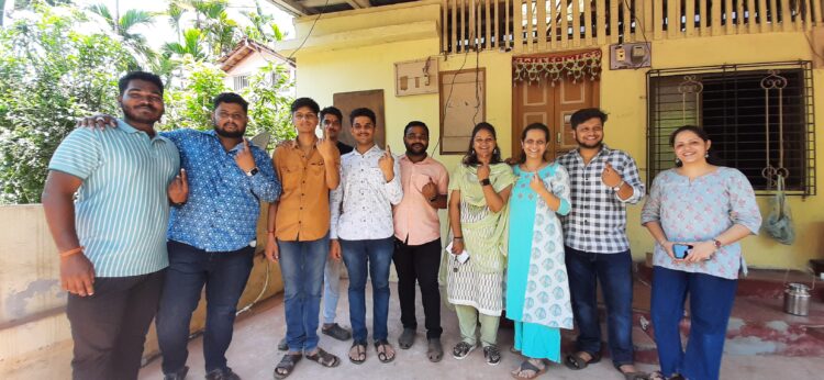 Peaceful voting in Guhagar