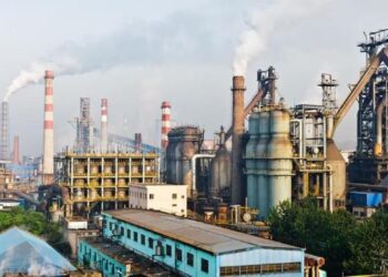 Migration of risky companies in MIDC