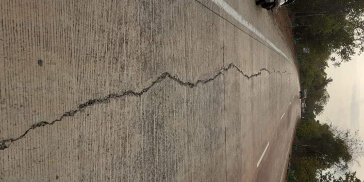 Cracks on National Highway