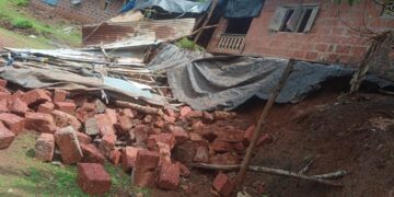 Rain damage in Guhagar