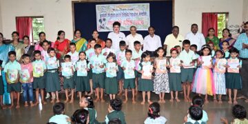 कृष्णाजी चिंतामण आगाशे विद्यामंदिरात शाळा प्रवेशोत्सव