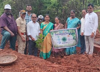 Plantation of trees in Vaikunthbhoomi