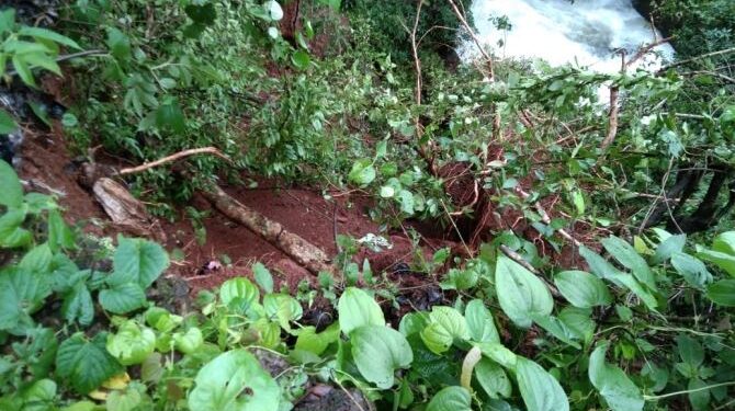 Landslide in Guhagar Sheer