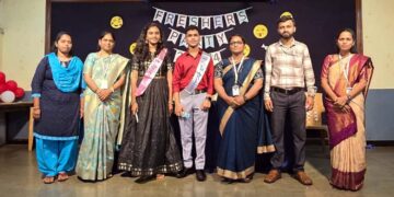 Dev, Ghaisas, Keer College Welcome Ceremony