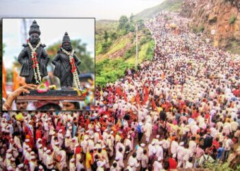 Chief Minister reviewed the facilities in Pandharpur