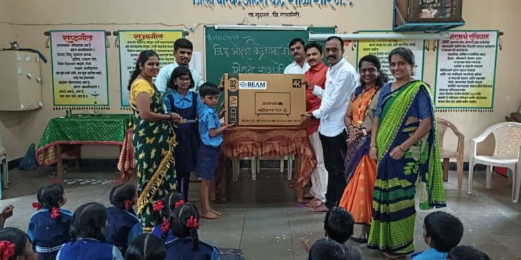Gift of Smart TV to school by Bhatkar family