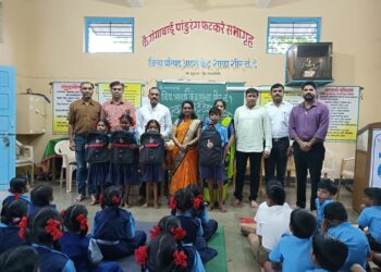 Distribution of educational material by Satyam Foundation