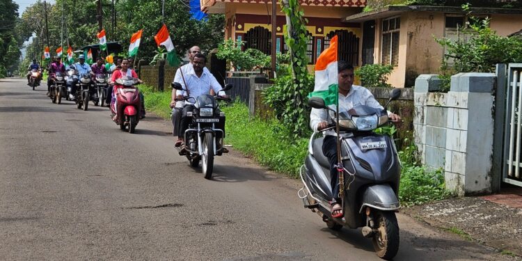 Rally by Guhagar Nagar Panchayat under Har Ghar Tiranga initiative