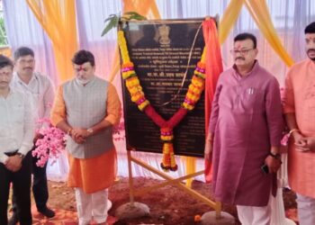 Megawatt solar power plant at Varaveli