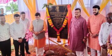 Megawatt solar power plant at Varaveli