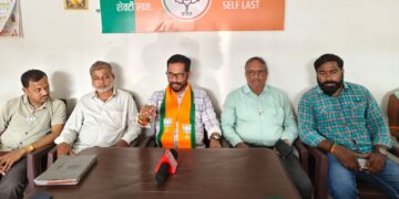 Nilesh Surve took notice of Jadhav's criticism