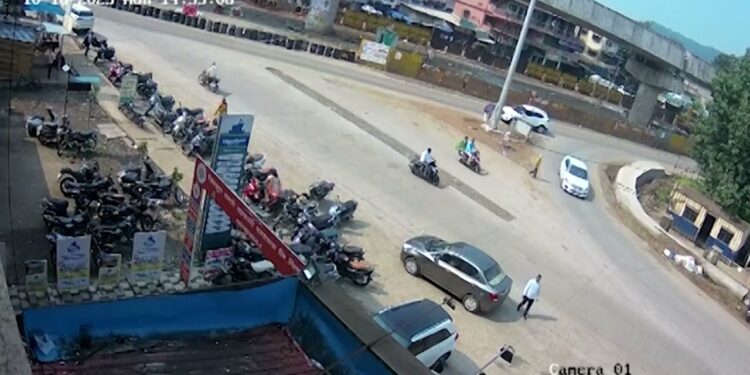 Chiplun Bahadursheikh Naka to Chinchanaka closed