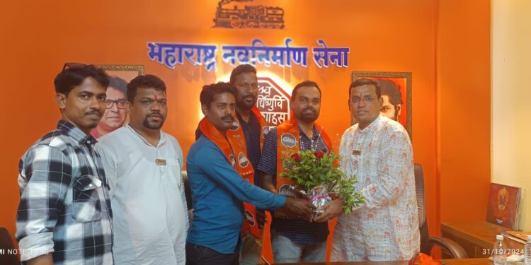 Joining the party in the presence of Gandhi