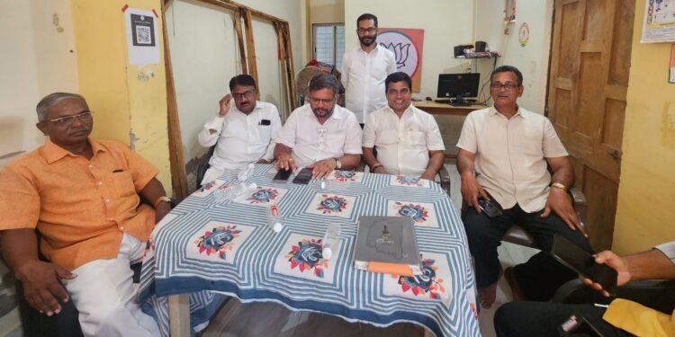 Jaitapkar's retreat for the victory of Mahayuti