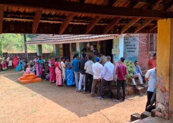 62.5 percent polling in Guhagar