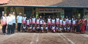 Distribution of sport dress by Mate brothers