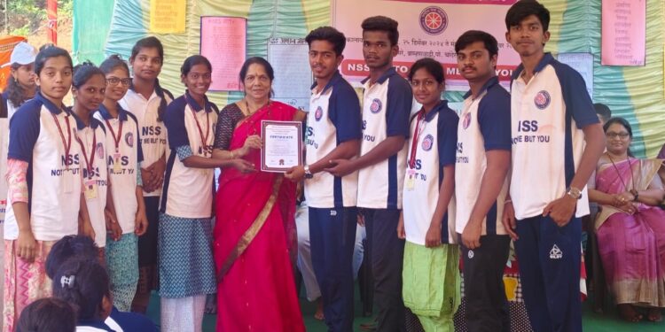 Camp at Dev, Ghaisas, Kir College