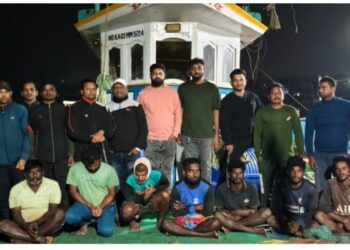 Midnight thrill in the sea of Ratnagiri