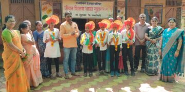 Procession of Jeevan Shikshan School students