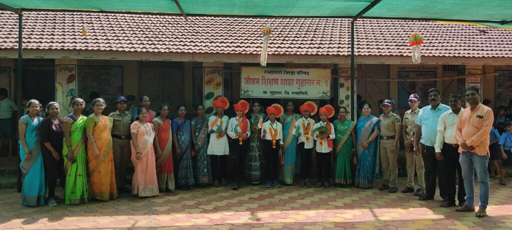 Procession of Jeevan Shikshan School students