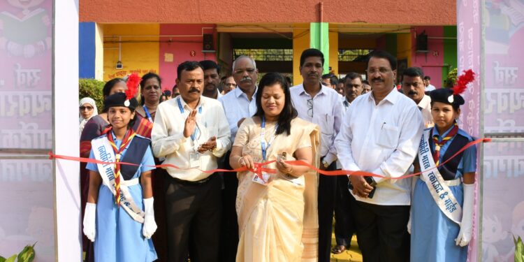 Book exhibition at Damle School