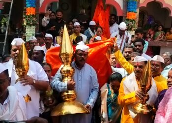 Temple Kalasha Rohan ceremony at Tavasal