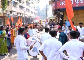 Paying homage to Shivaji by taking out a padayatra