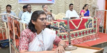 Blessing ceremony at Patwardhan School