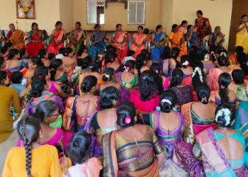 Various programs at Chikhli on Women's Day
