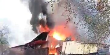 Bardana warehouse fire in Chiplun