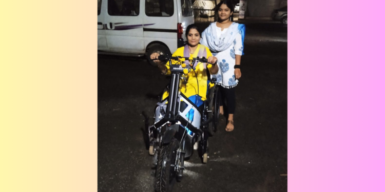 Divyang Shravani got mechanical wheelchair