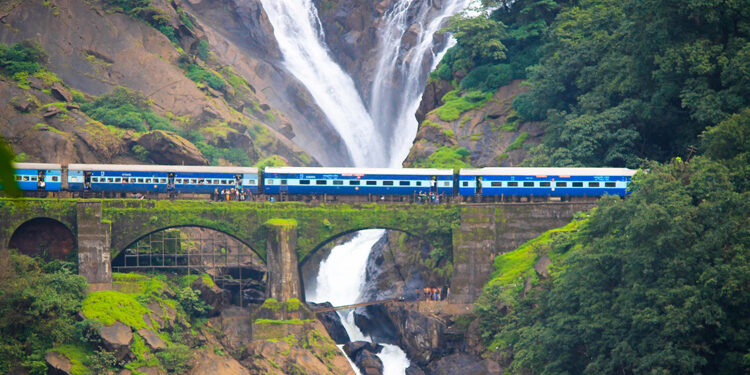 Konkan Railway will run till Thane