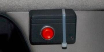 Panic button in bus for women safety